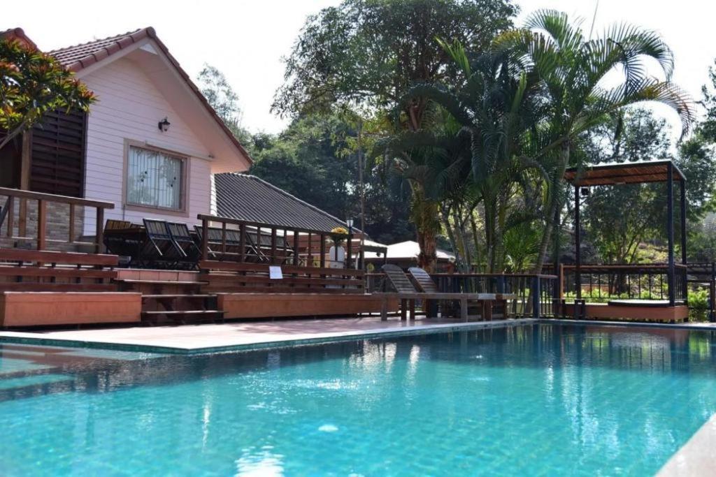 Dusit Talai Resort Му-Си Экстерьер фото